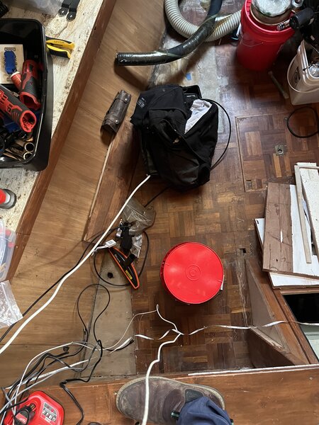 tagisu - 1759559310-2460724-615